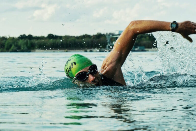 5 cool exercise & wellbeing apps to help you stay healthy