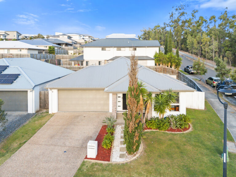 1 Capricorn Crescent, Springfield Lakes, QLD, 4300