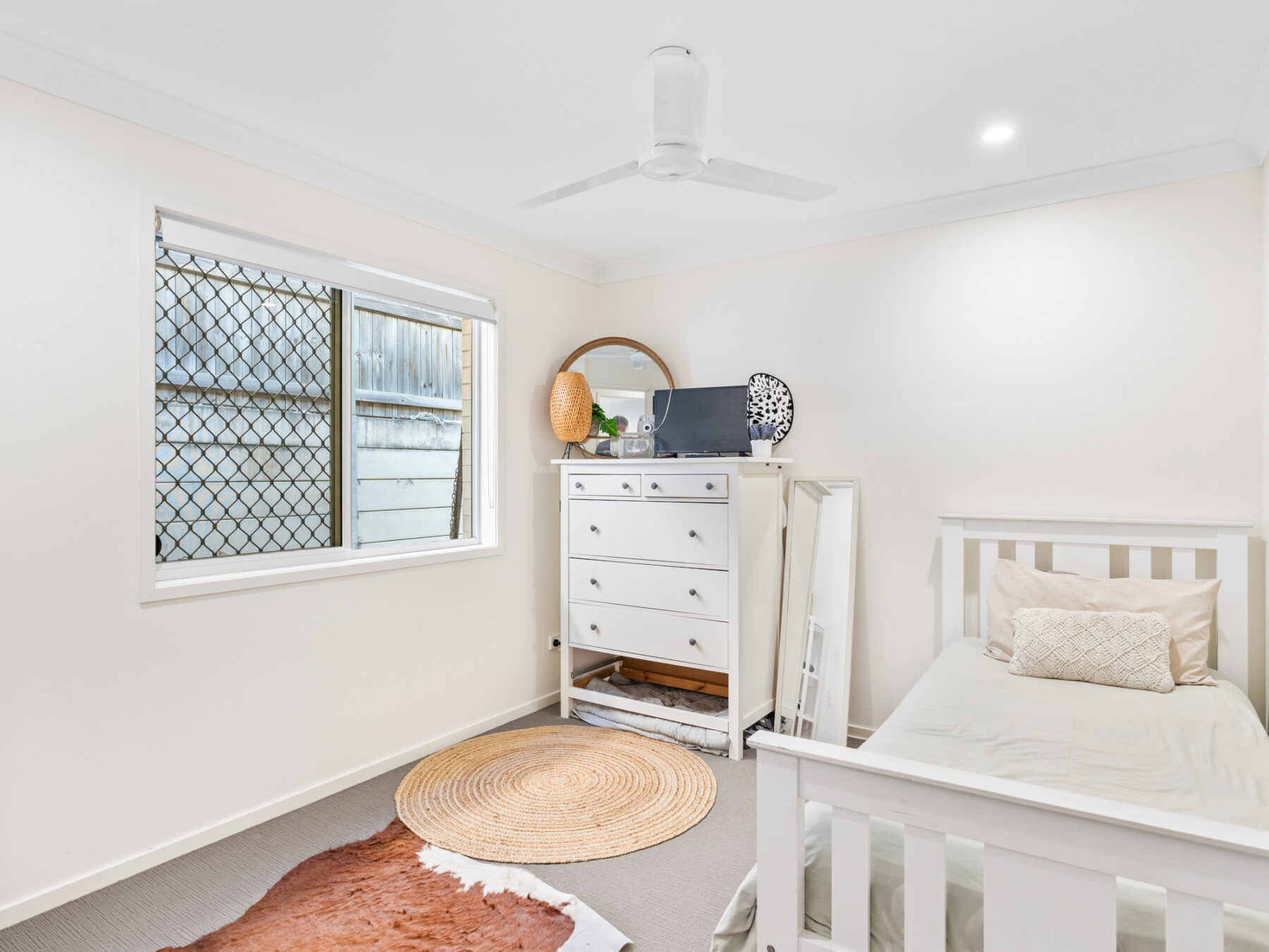 Property: 1 Capricorn Crescent, Springfield Lakes, QLD, 4300 photo-4