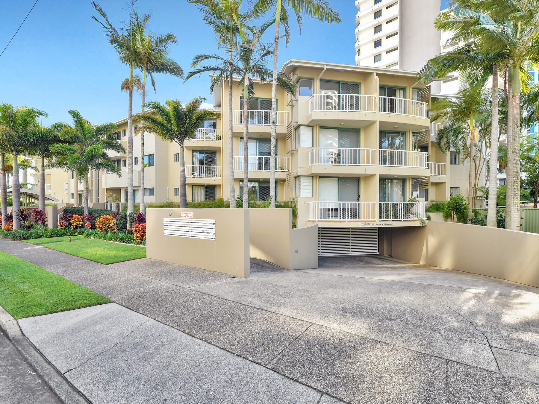 Property: 25/13 Montgomery Avenue, Main Beach, QLD, 4217 photo-11