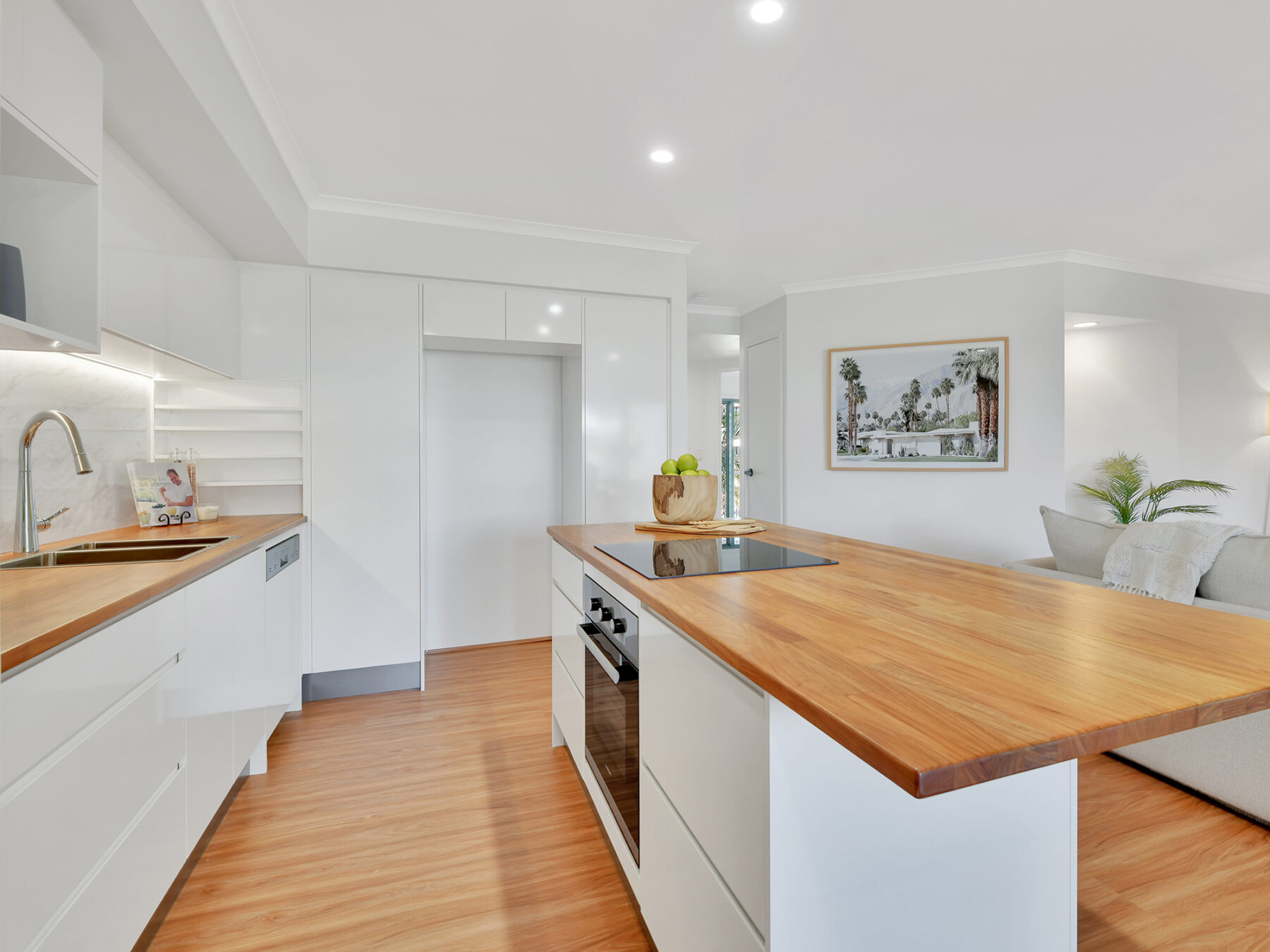 Property: 25/13 Montgomery Avenue, Main Beach, QLD, 4217 photo-15