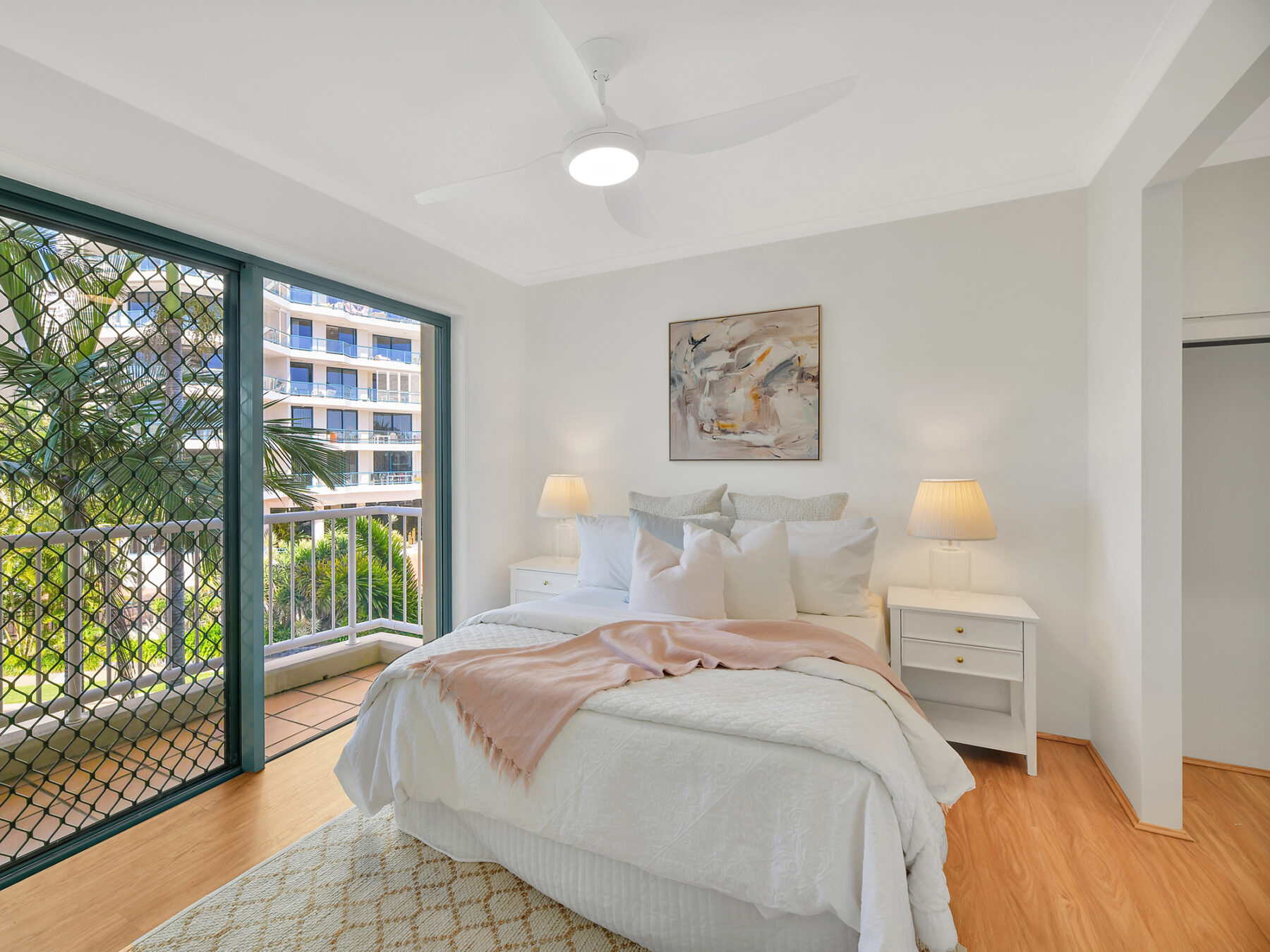 Property: 25/13 Montgomery Avenue, Main Beach, QLD, 4217 photo-6