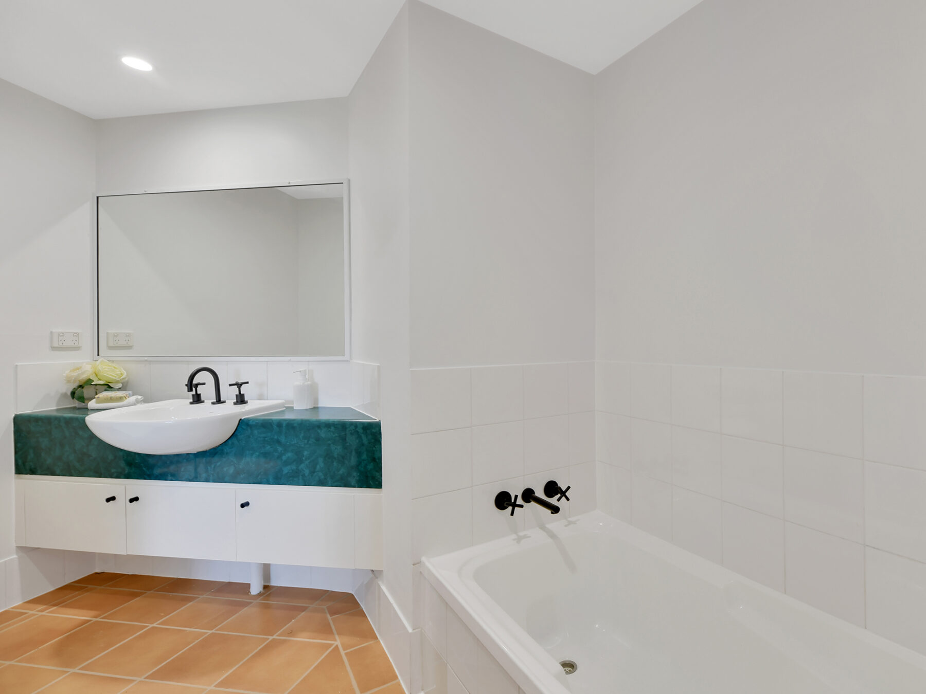 Property: 25/13 Montgomery Avenue, Main Beach, QLD, 4217 photo-7
