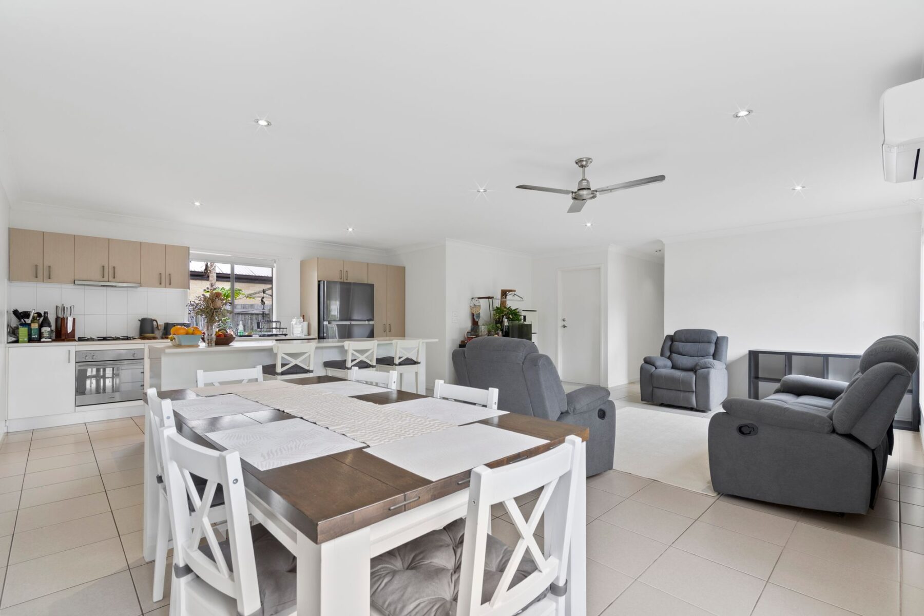 Property: 9 Glorious Promenade, Redbank Plains, QLD, 4301 photo-15