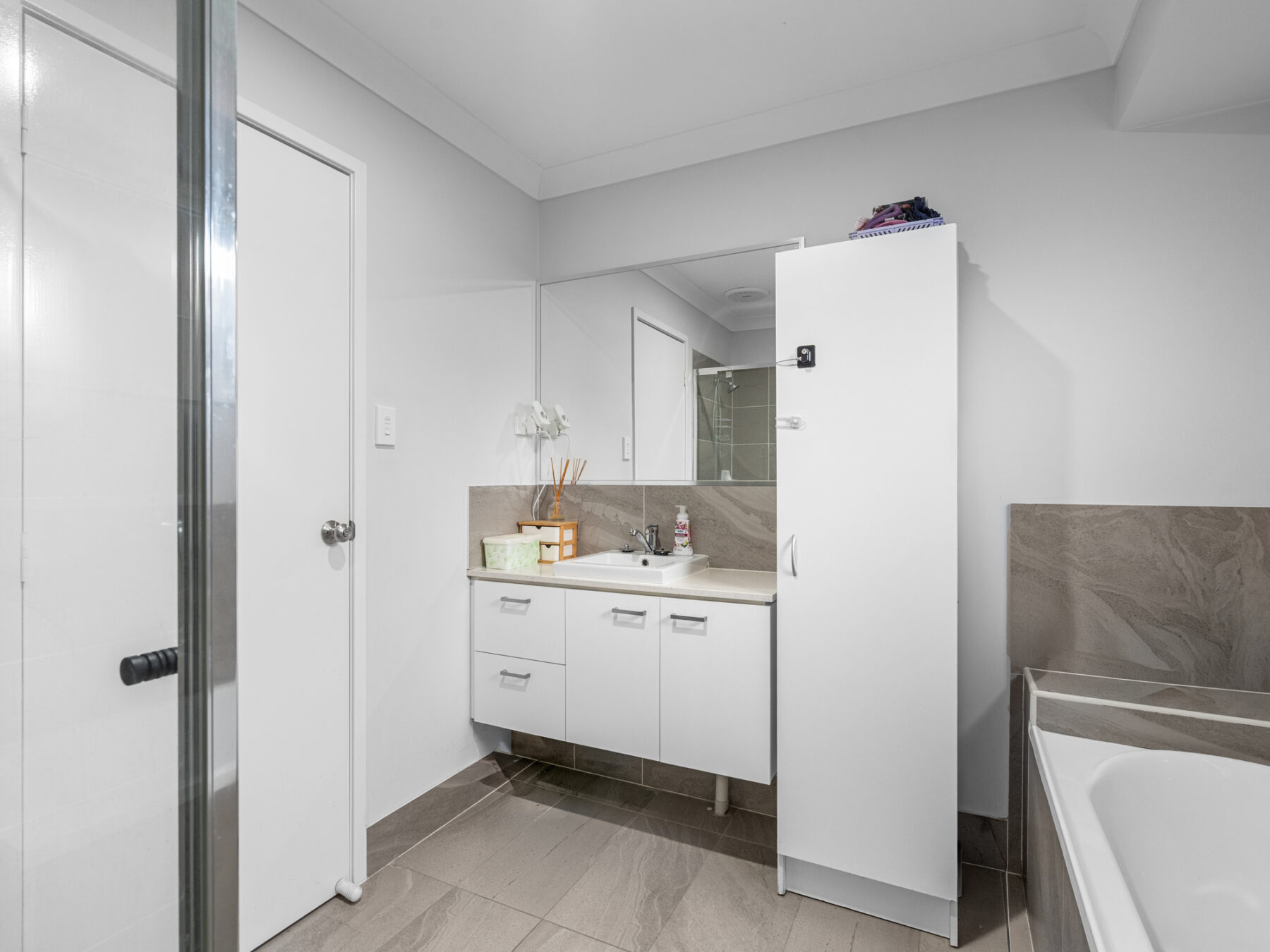 Property: 24 Ruben Court, Collingwood Park, QLD, 4301 photo-11