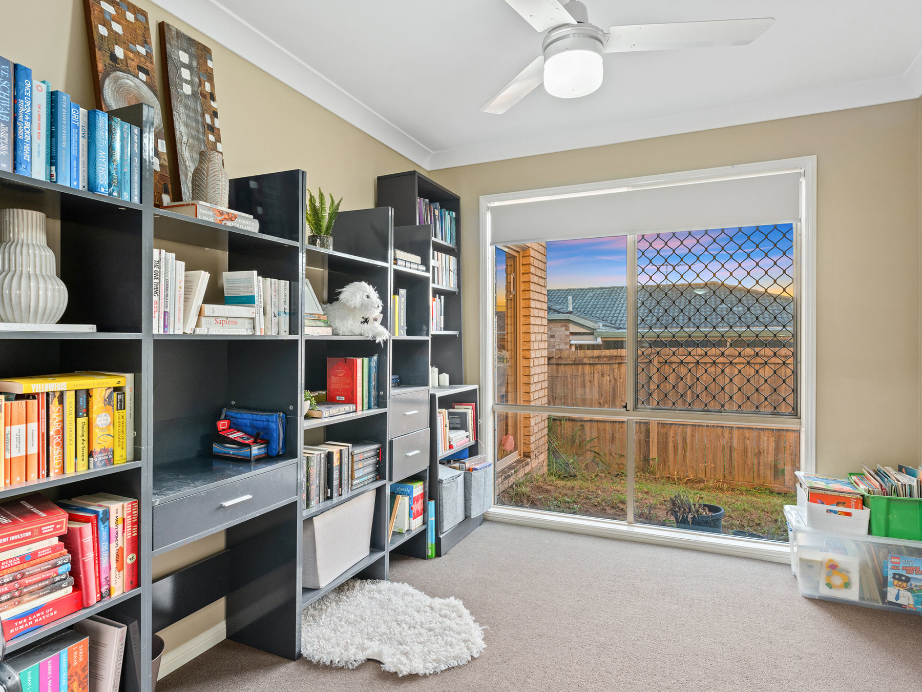 Property: 10 Stevenson Street, Calamvale, QLD, 4116 photo-11