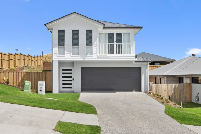 , BELLBIRD PARK, QLD, 4300