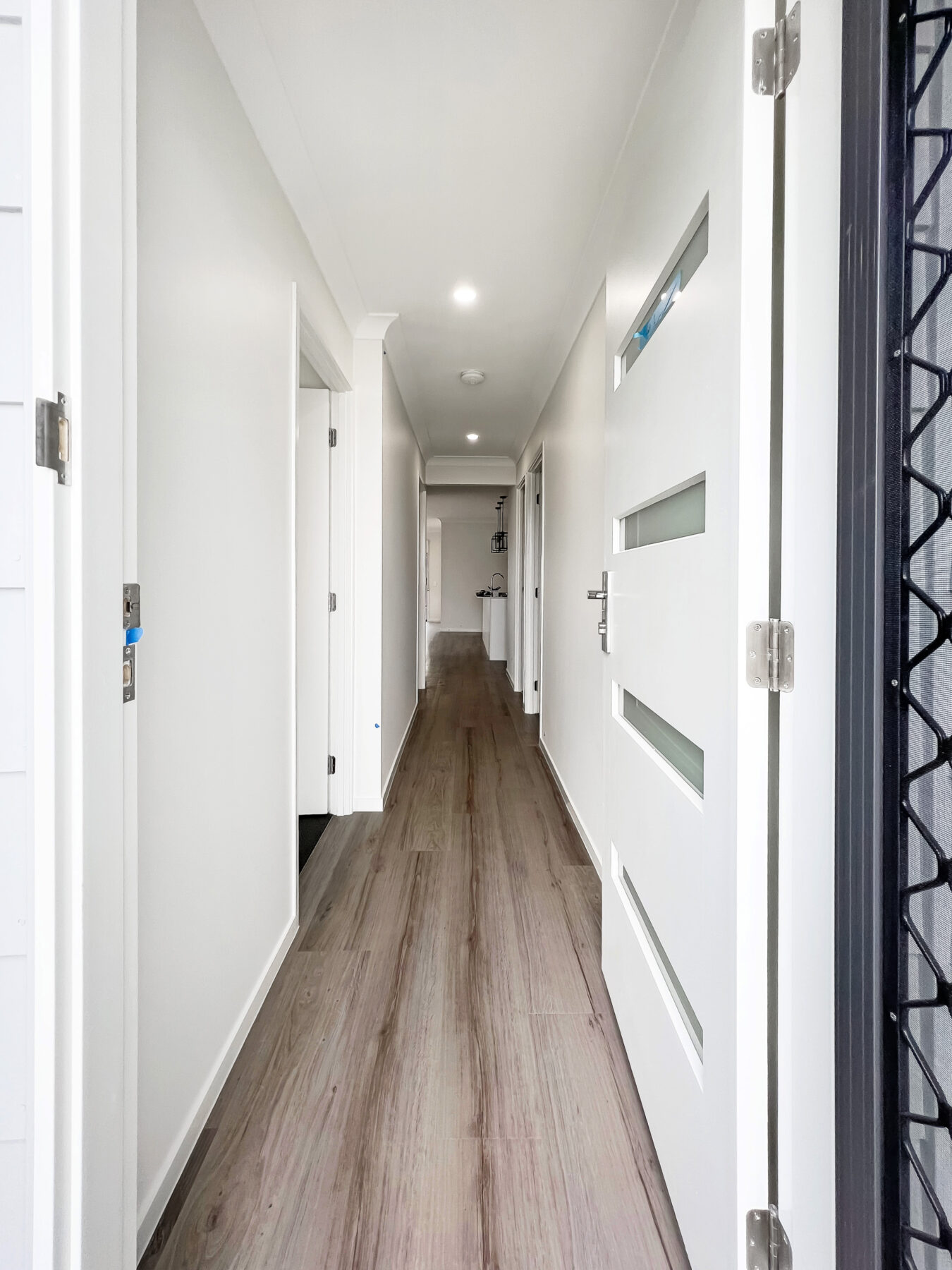 Rental: Redbank, QLD, 4301 photo-12