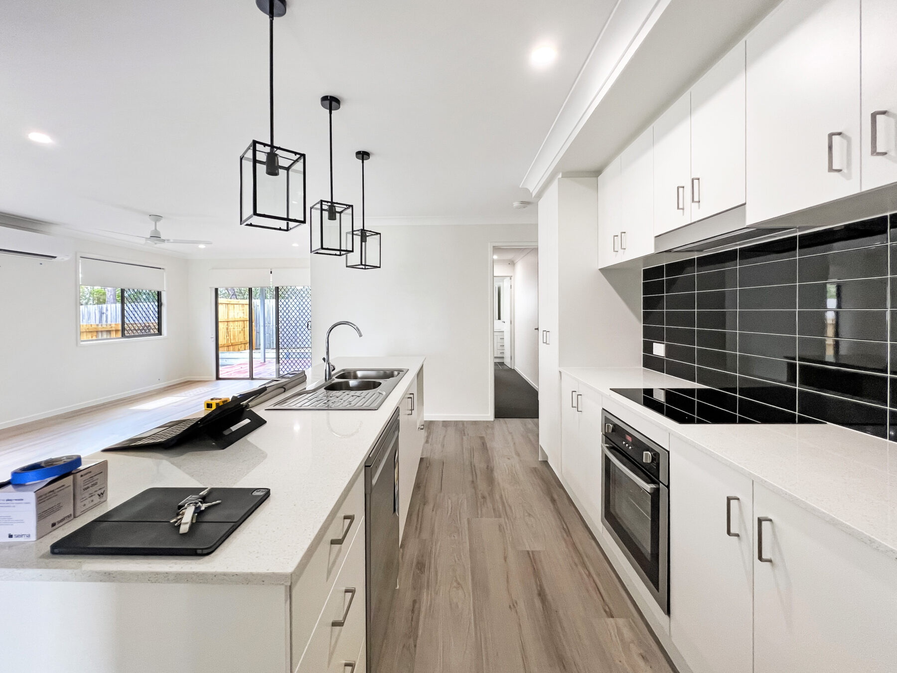 Rental: Redbank, QLD, 4301 photo-10