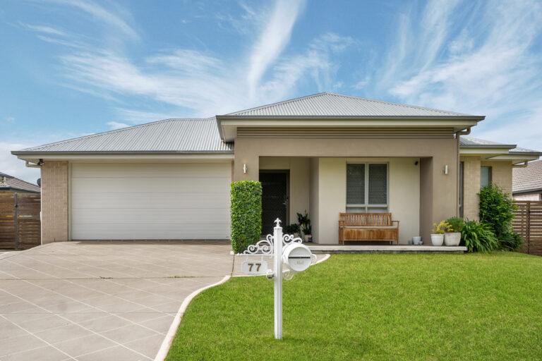 , RACEVIEW, QLD, 4305