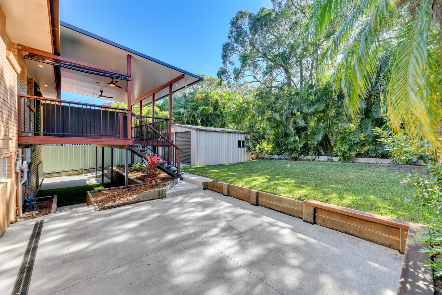 Rental: Mansfield, QLD, 4122 photo-5