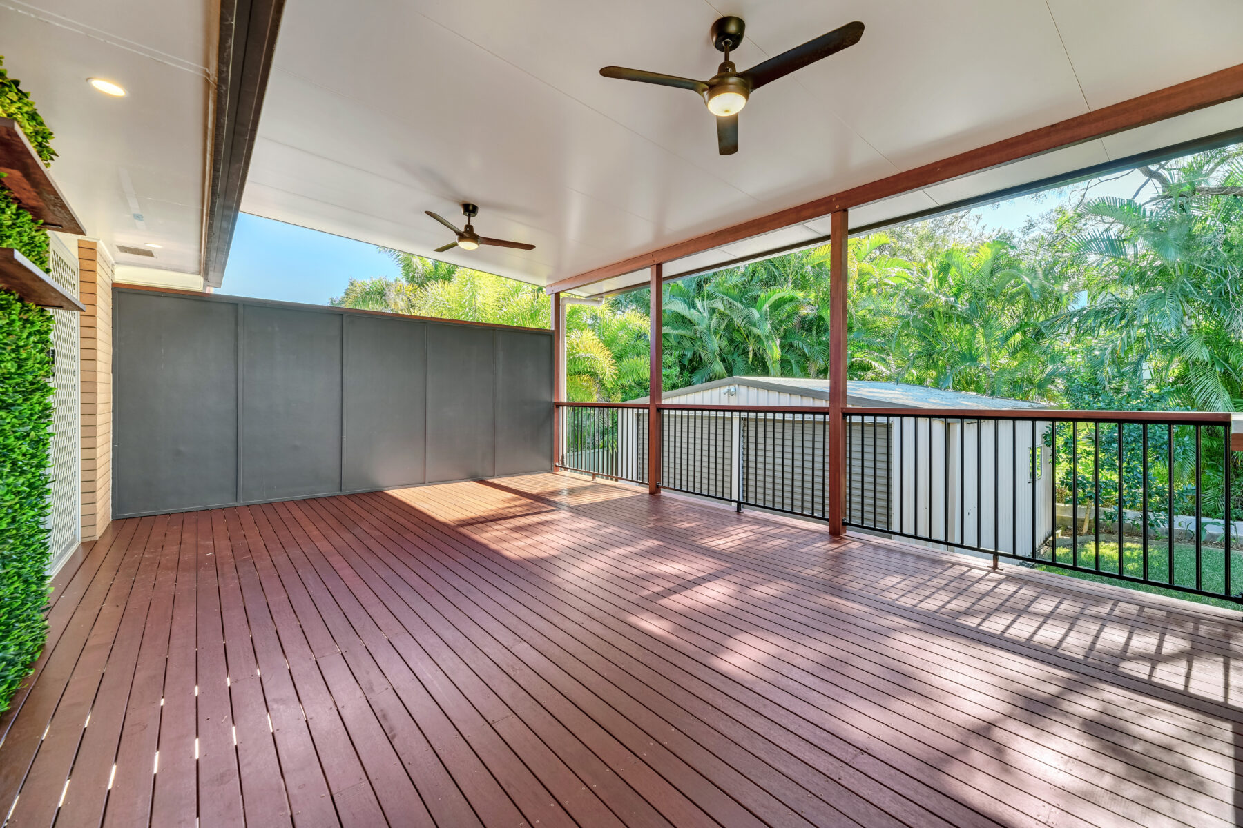 Rental: Mansfield, QLD, 4122 photo-2