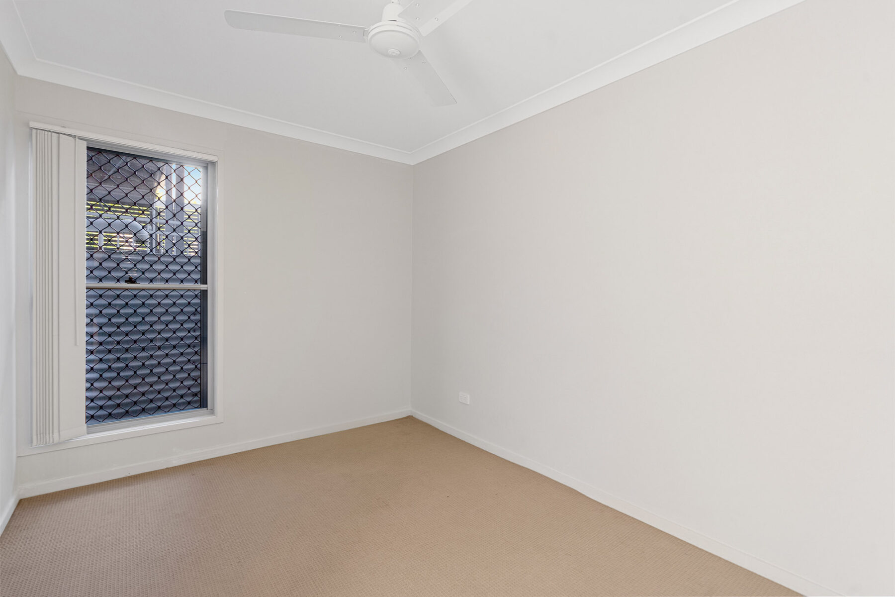 Rental: SPRINGFIELD LAKES, QLD, 4300 photo-1