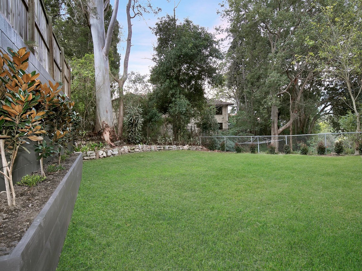 Rental: Chapel Hill, QLD, 4069 photo-6