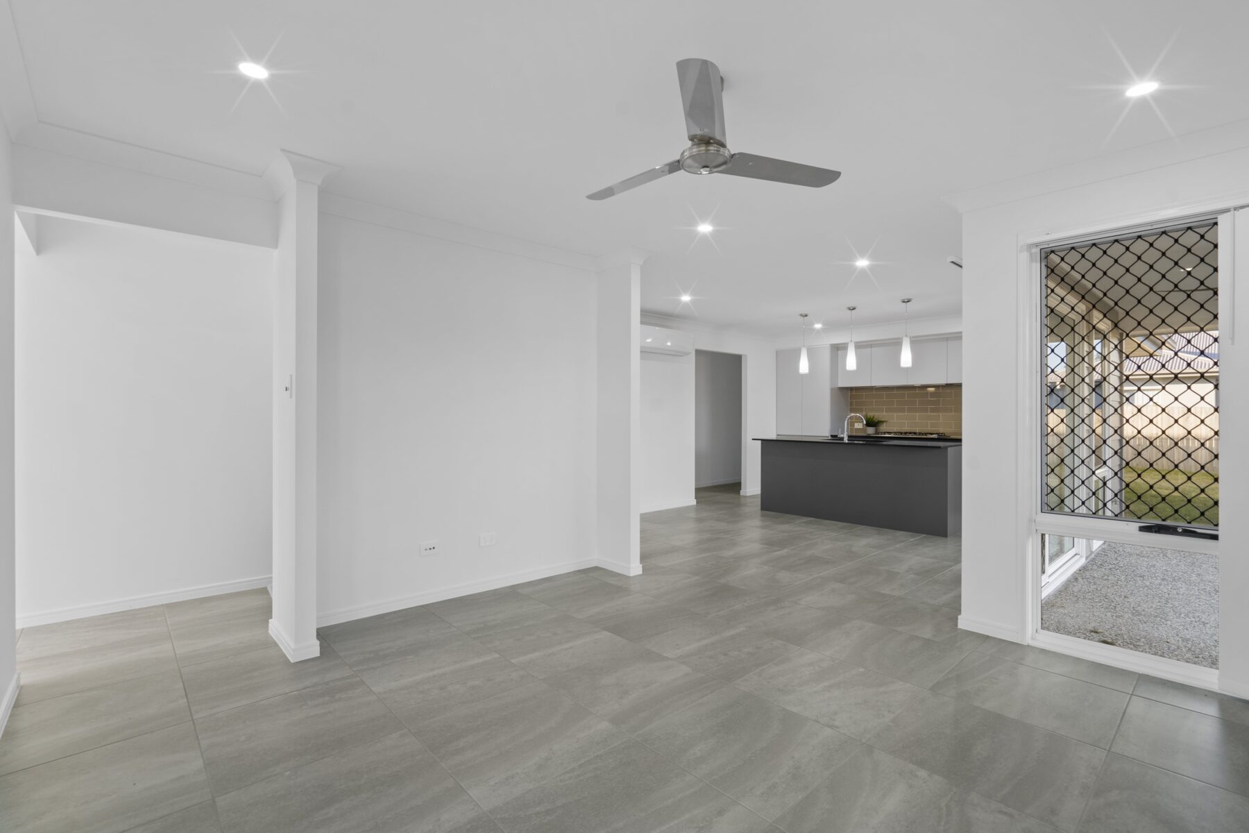 Rental: Rosewood, QLD, 4340 photo-2