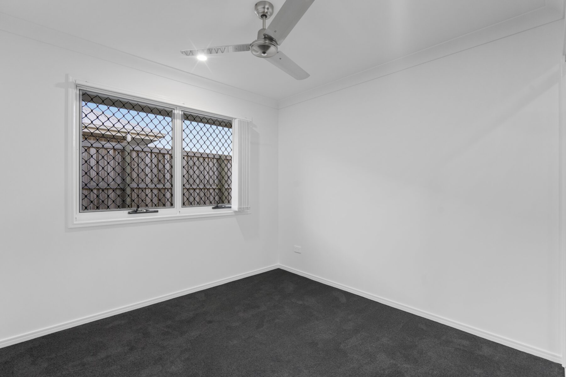Rental: Rosewood, QLD, 4340 photo-7