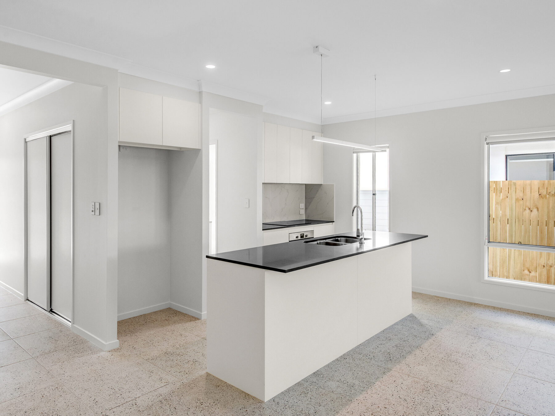 Rental: Greenbank, QLD, 4124 photo-12