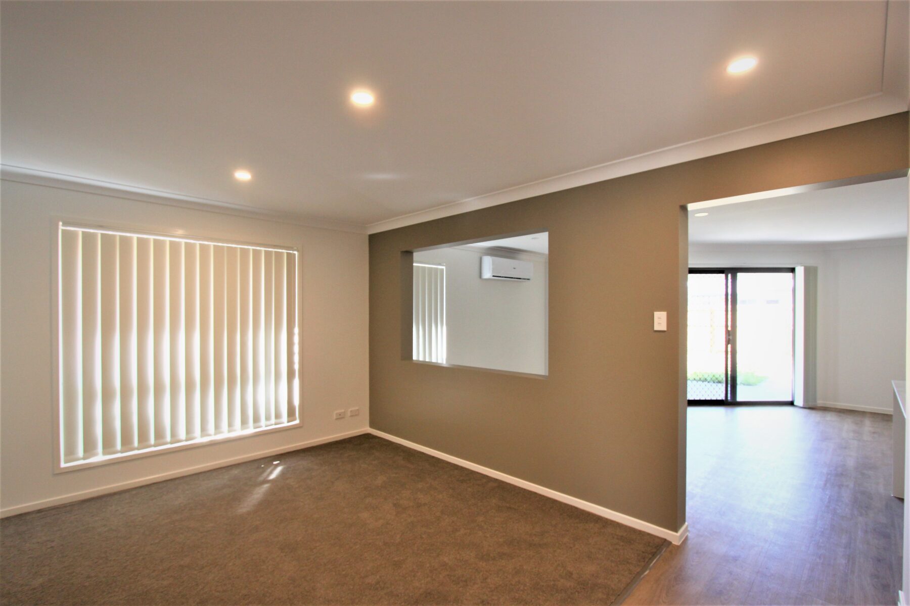 Rental: COLLINGWOOD PARK, QLD, 4301 photo-6
