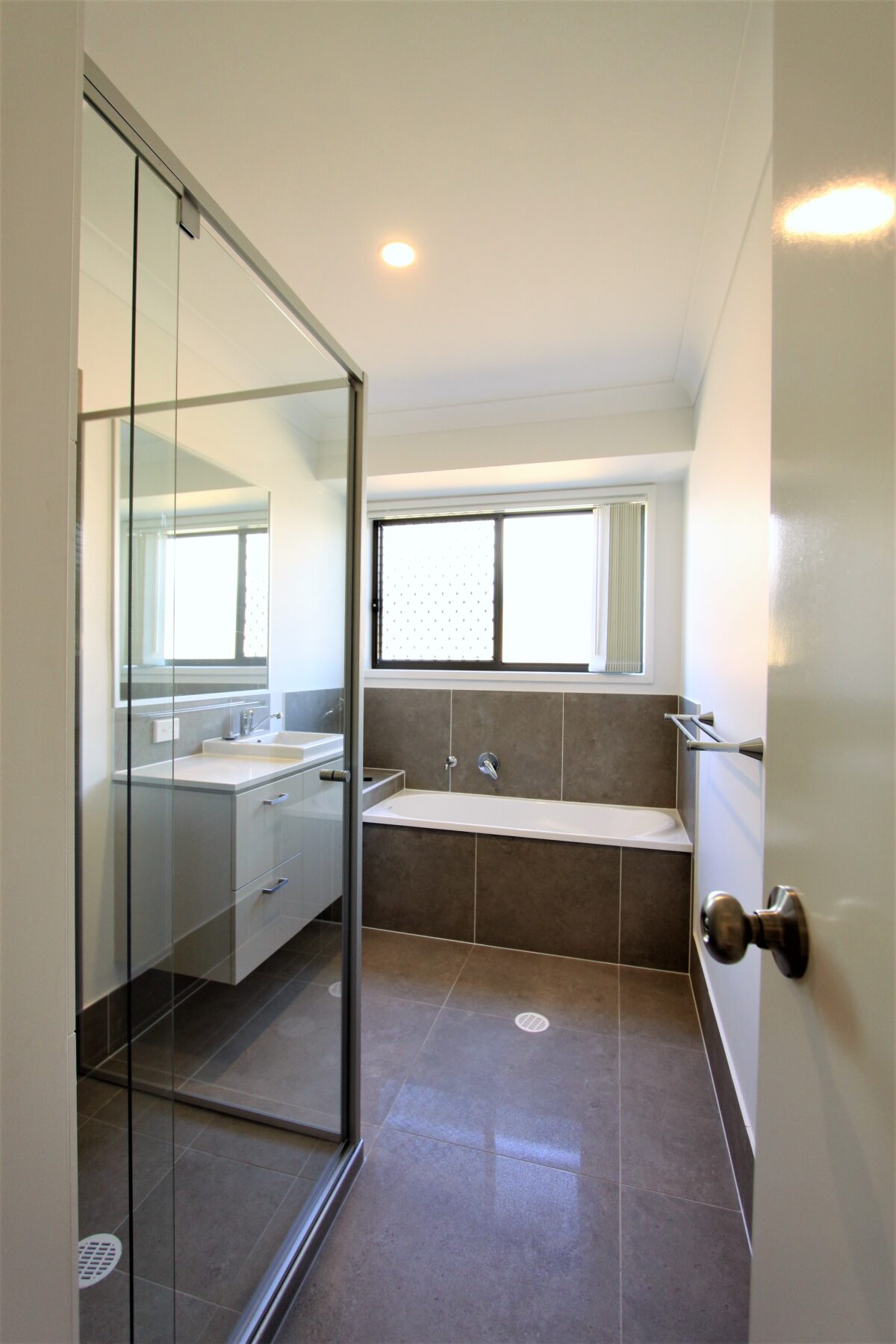 Rental: COLLINGWOOD PARK, QLD, 4301 photo-2