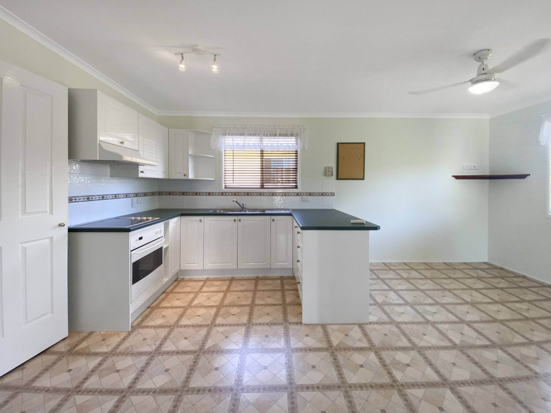 Rental: ROSEWOOD, QLD, 4340 photo-13