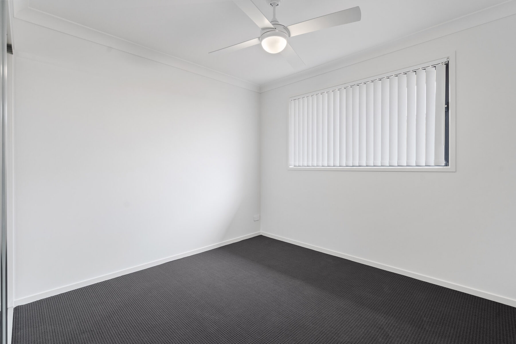 Rental: RIPLEY, QLD, 4306 photo-5
