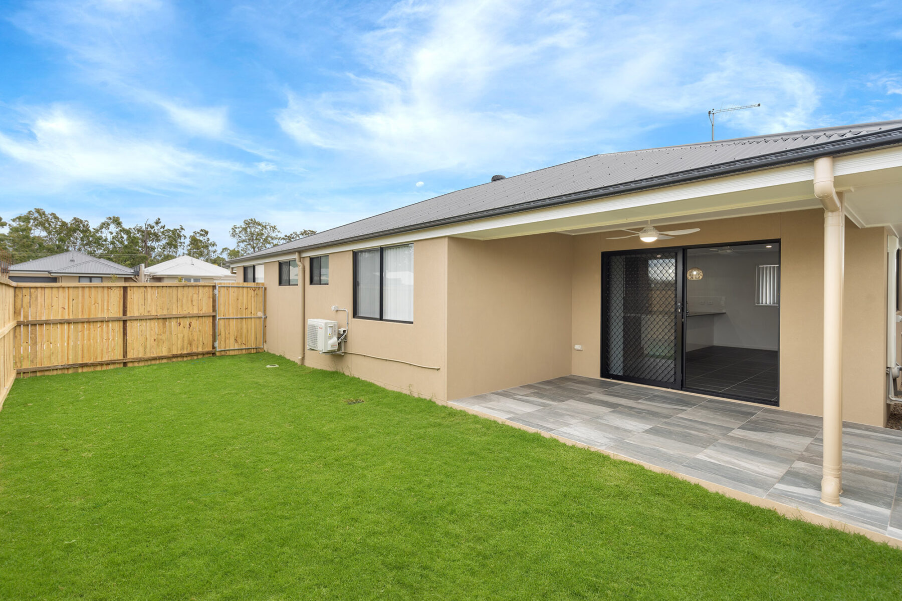 Rental: RIPLEY, QLD, 4306 photo-9
