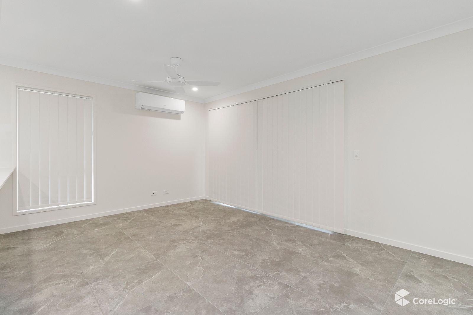 Rental: Deebing Heights, QLD, 4306 photo-6