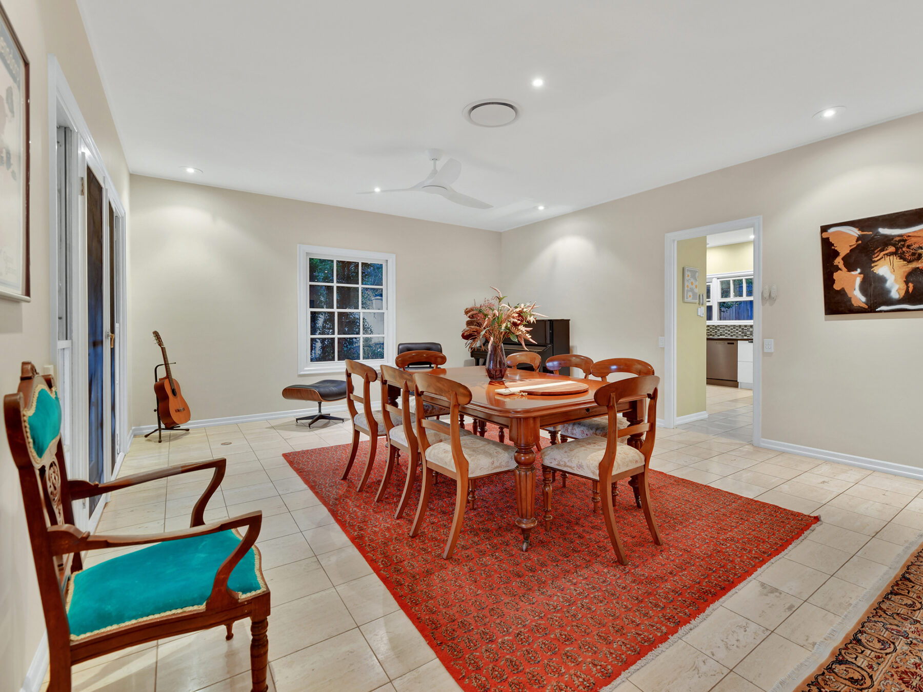 Rental: Kenmore Hills, QLD, 4069 photo-3
