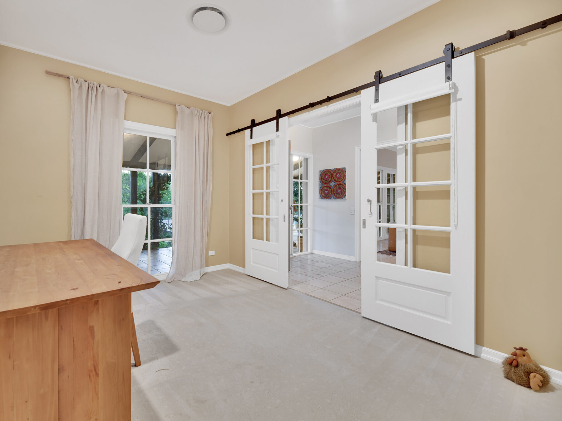 Rental: Kenmore Hills, QLD, 4069 photo-6