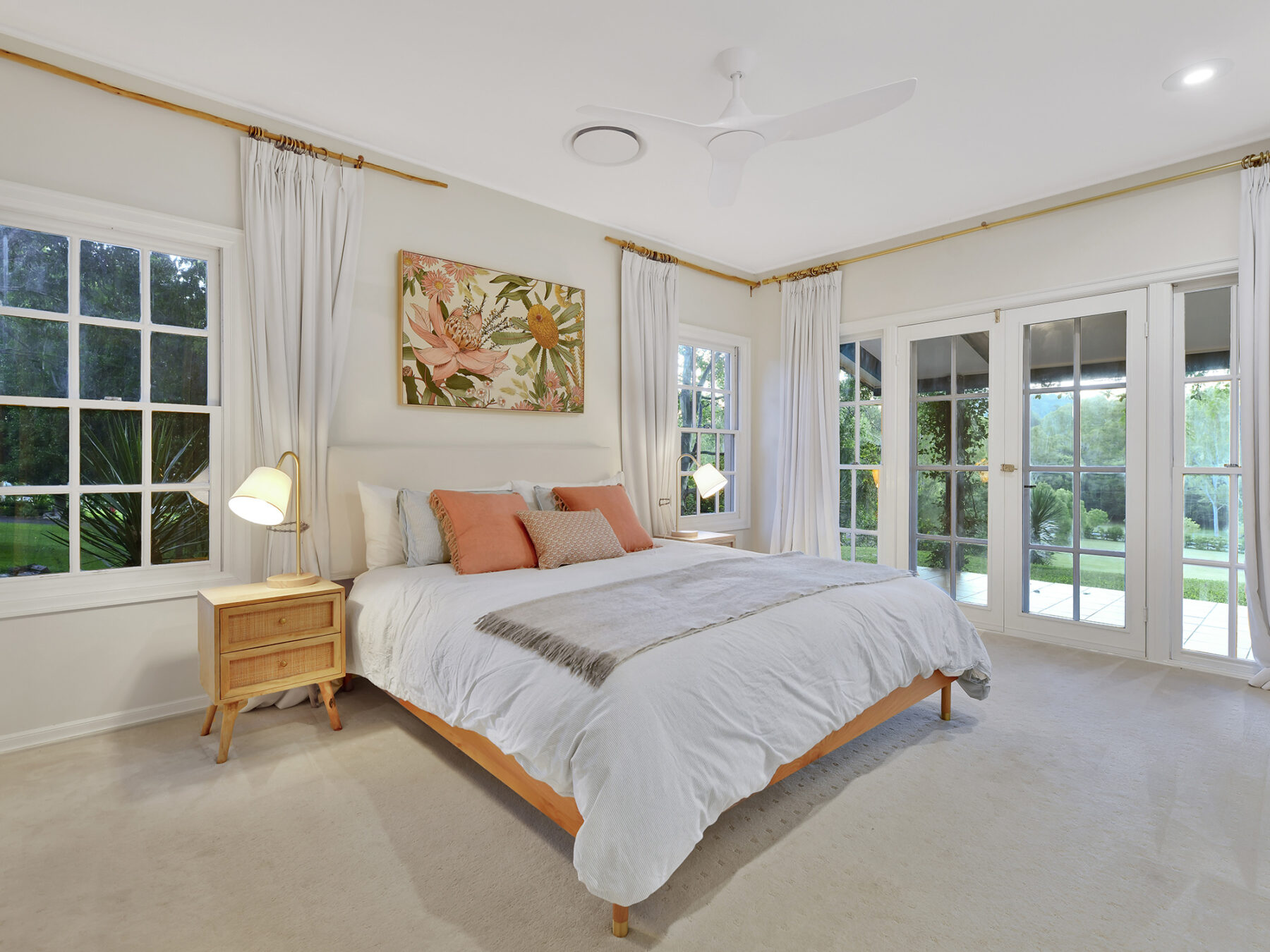 Rental: Kenmore Hills, QLD, 4069 photo-11