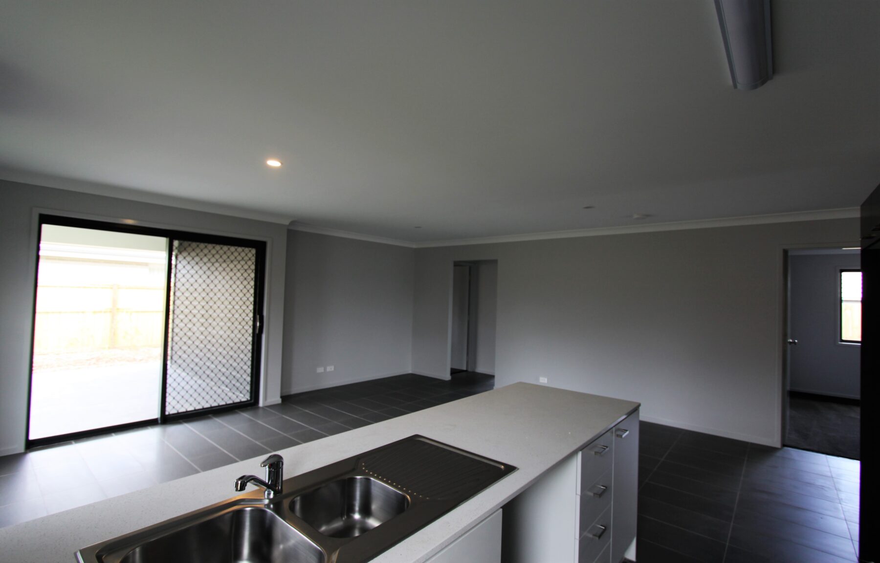 Rental: COLLINGWOOD PARK, QLD, 4301 photo-8