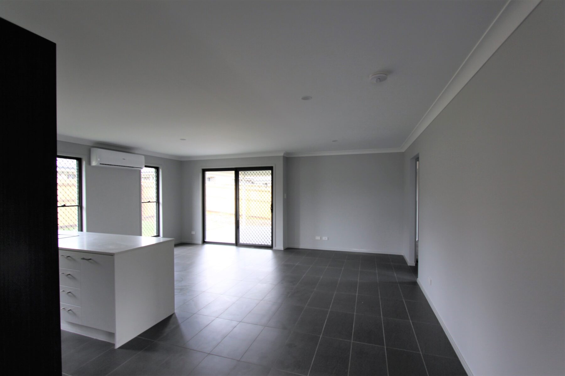 Rental: COLLINGWOOD PARK, QLD, 4301 photo-3