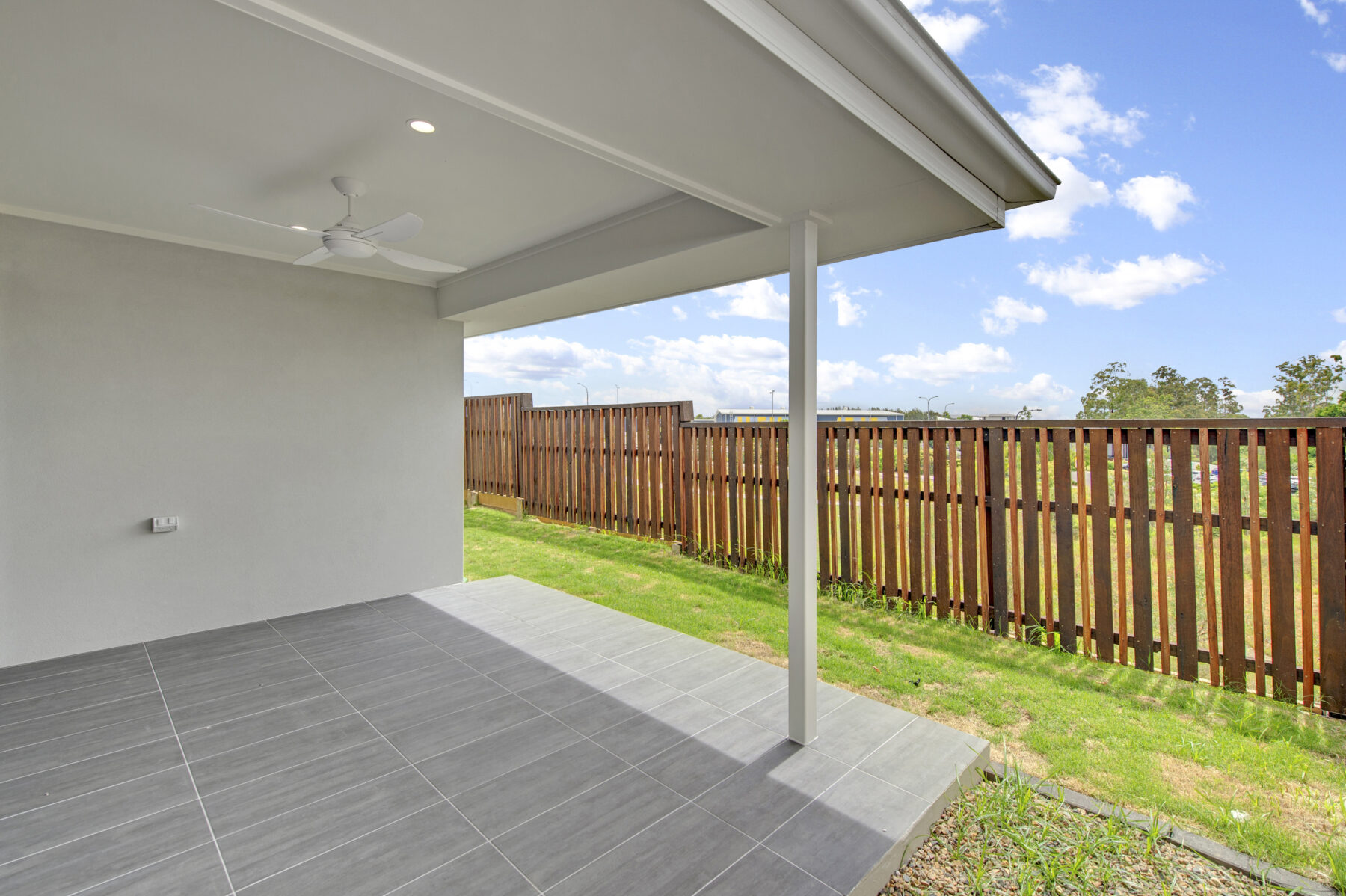 Rental: DEEBING HEIGHTS, QLD, 4306 photo-1
