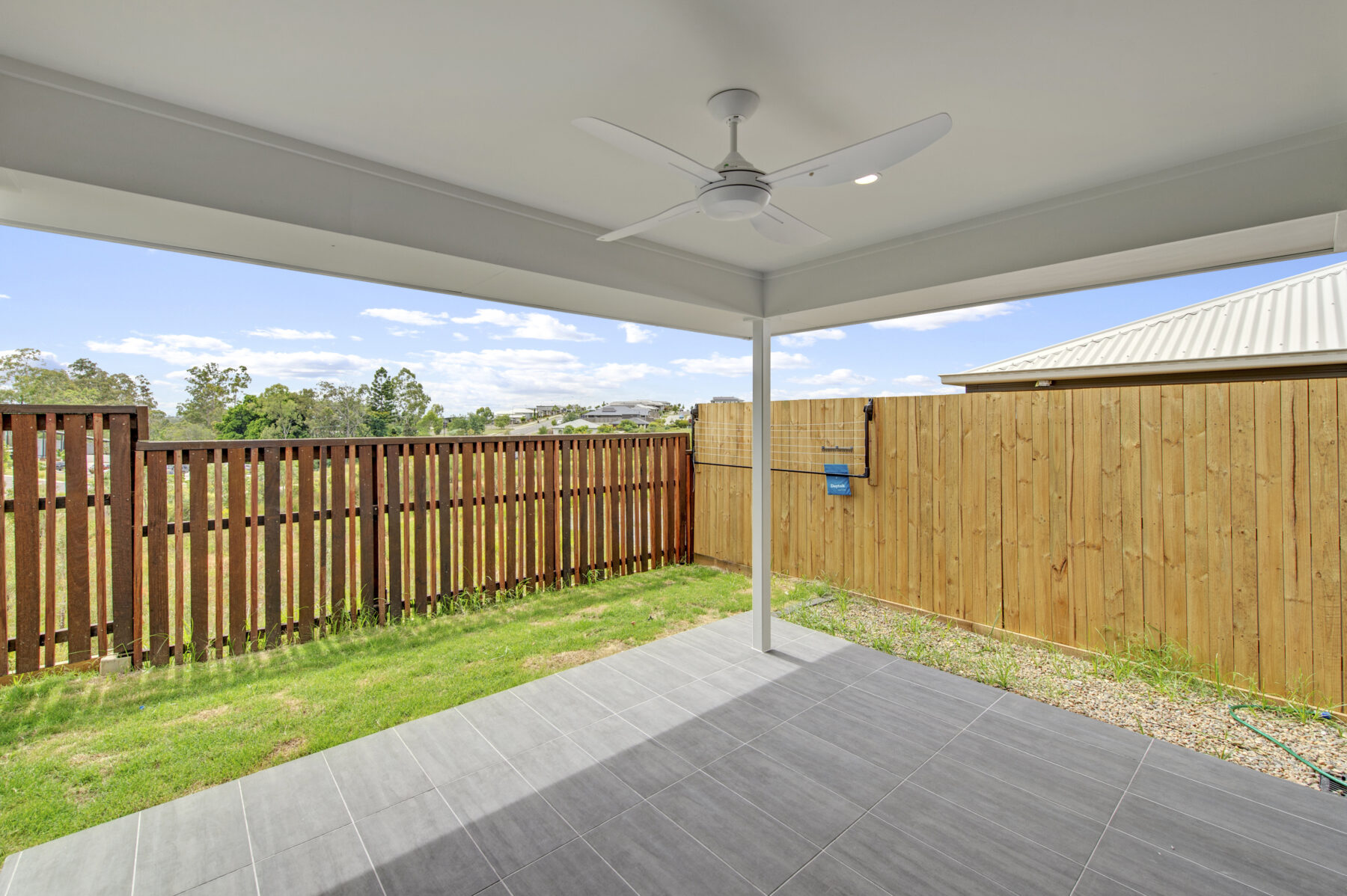 Rental: DEEBING HEIGHTS, QLD, 4306 photo-11
