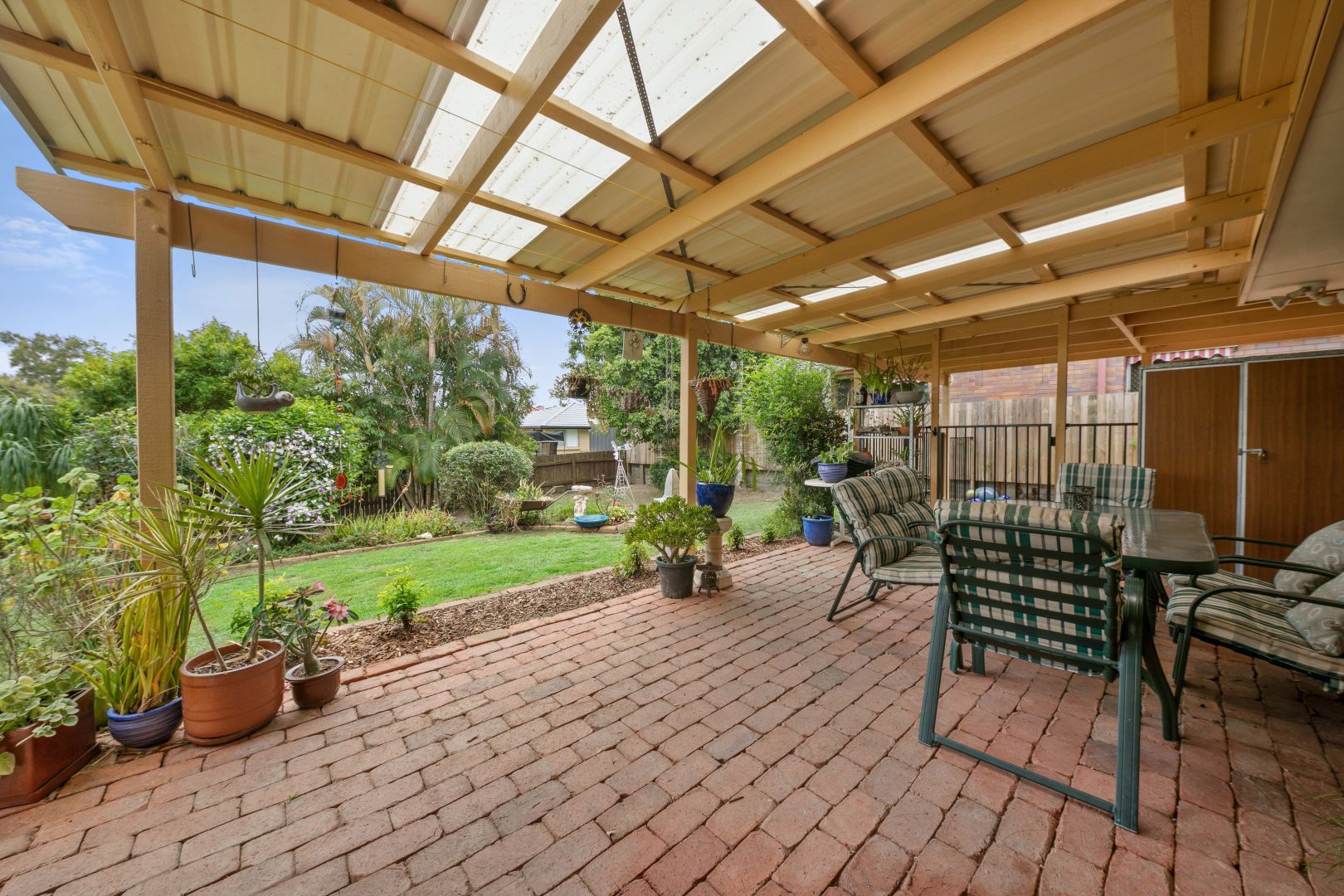 Rental: Riverhills, QLD, 4074 photo-7