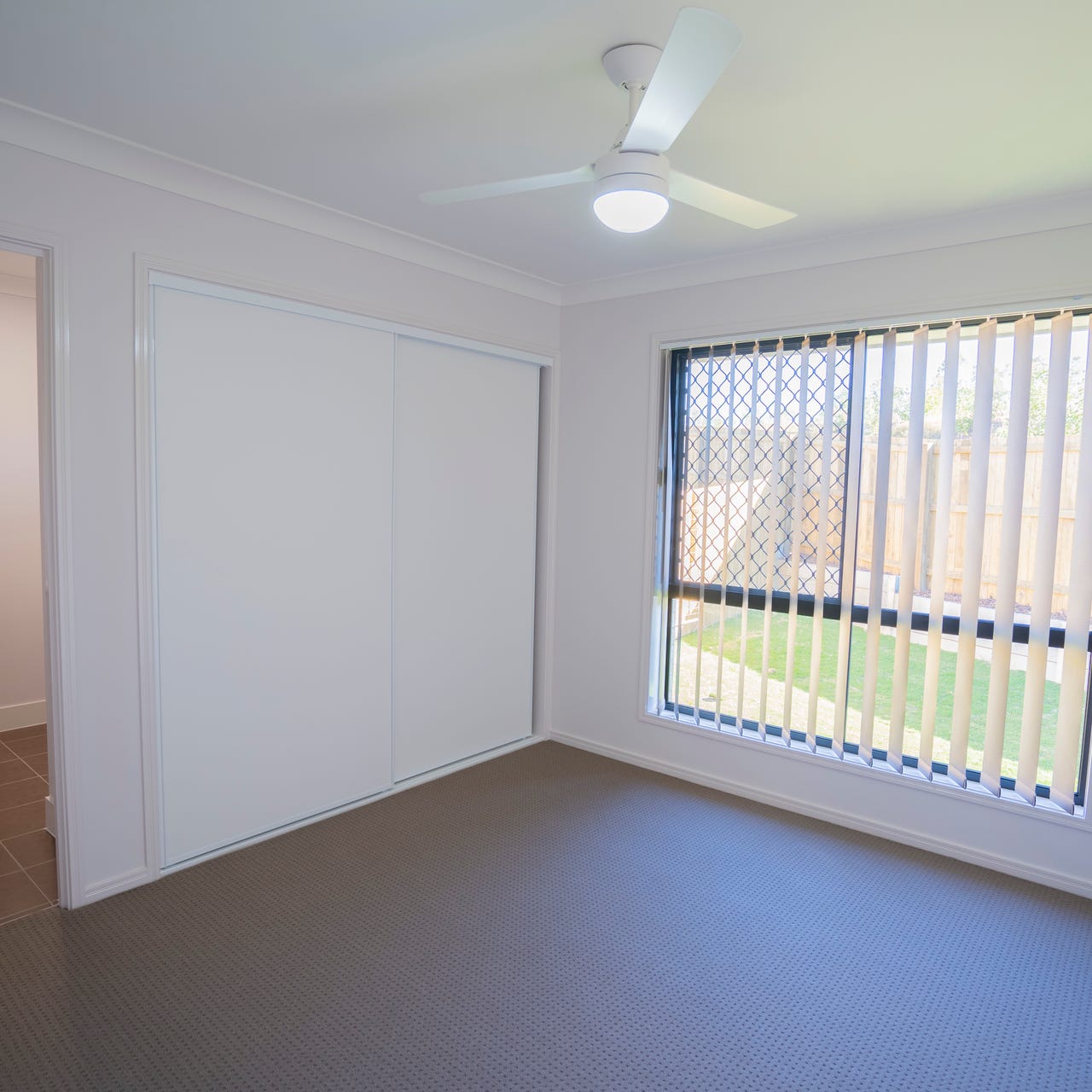 Rental: Redbank, QLD, 4301 photo-3