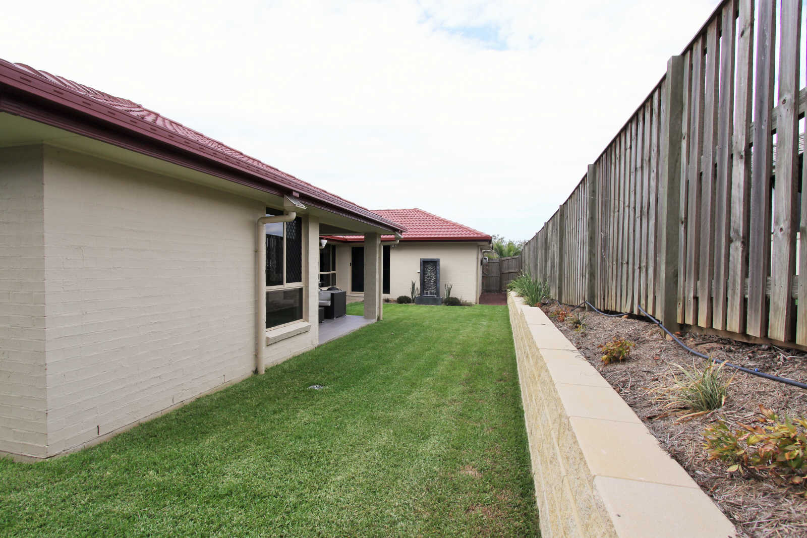 Rental: BLACKSTONE, QLD, 4304 photo-1