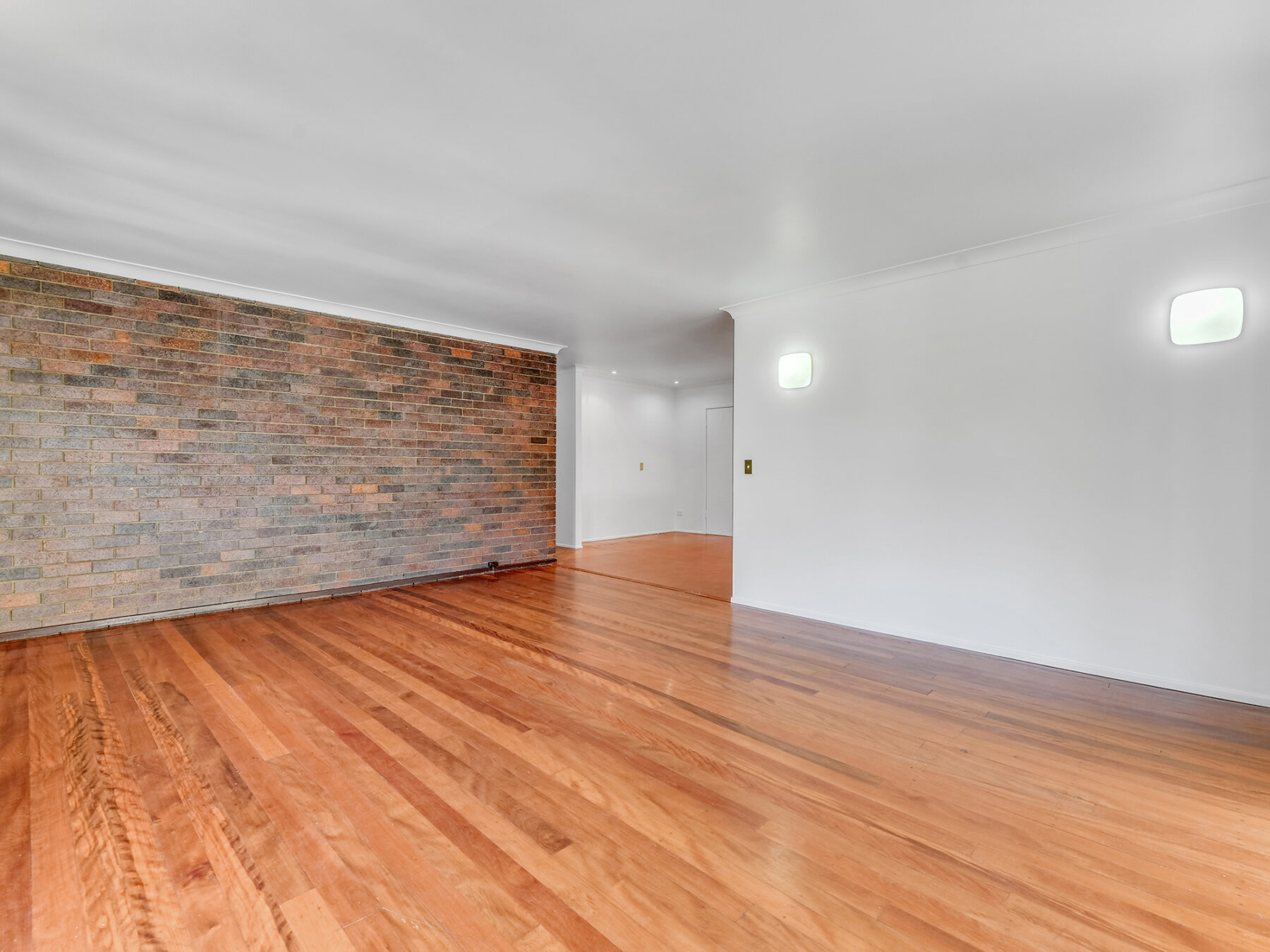 Rental: Chapel Hill, QLD, 4069 photo-10