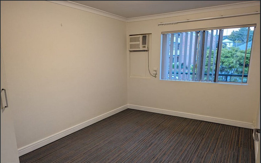 Rental: WOOLOOWIN, QLD, 4030 photo-3