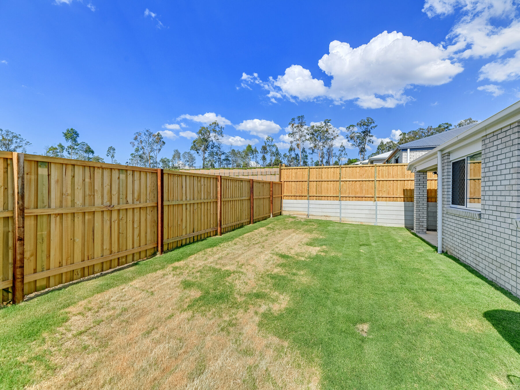 Rental: DEEBING HEIGHTS, QLD, 4306 photo-15