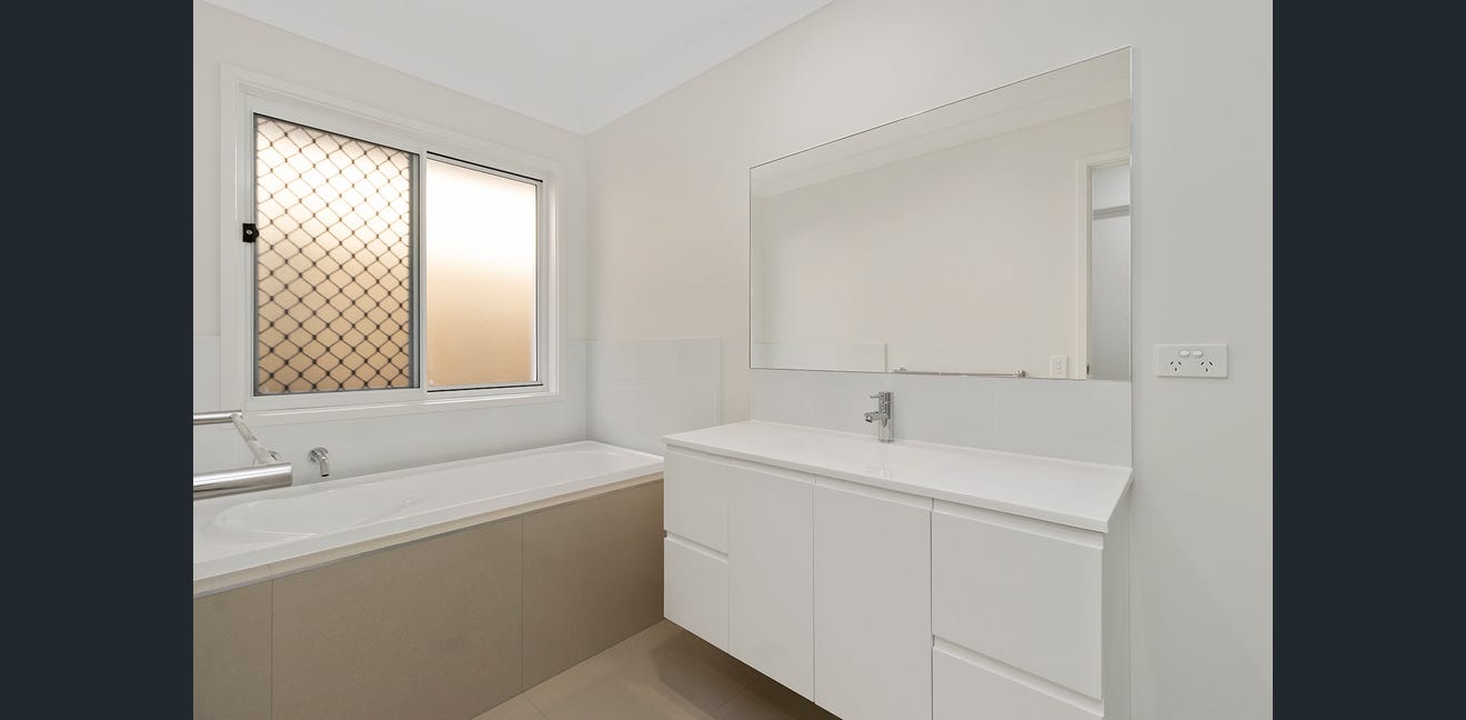 Rental: BELLBIRD PARK, QLD, 4300 photo-7