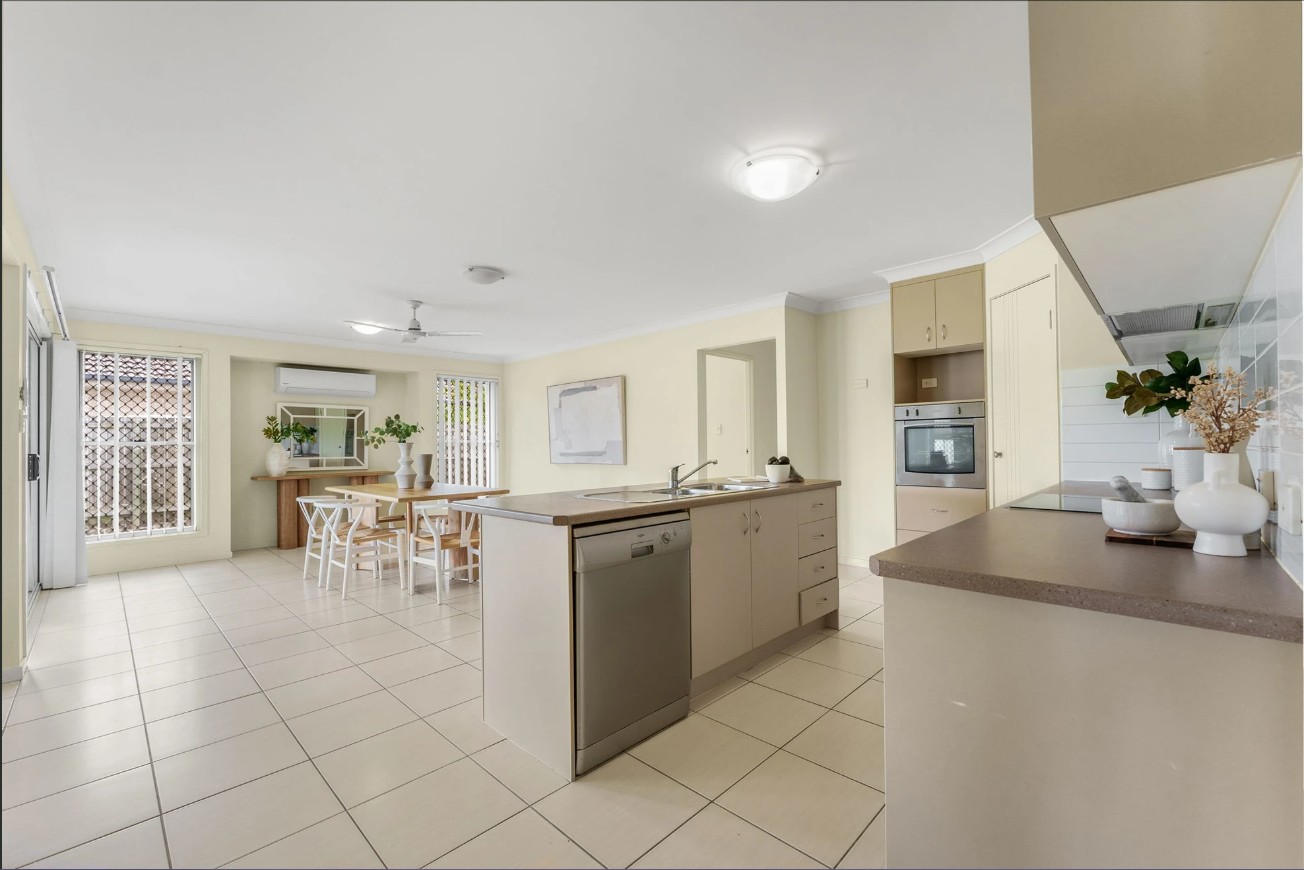 Rental: BELLBIRD PARK, QLD, 4300 photo-7
