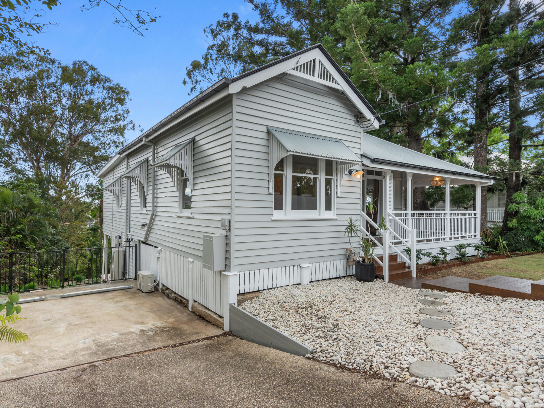 Rental: TARINGA, QLD, 4068 photo-11
