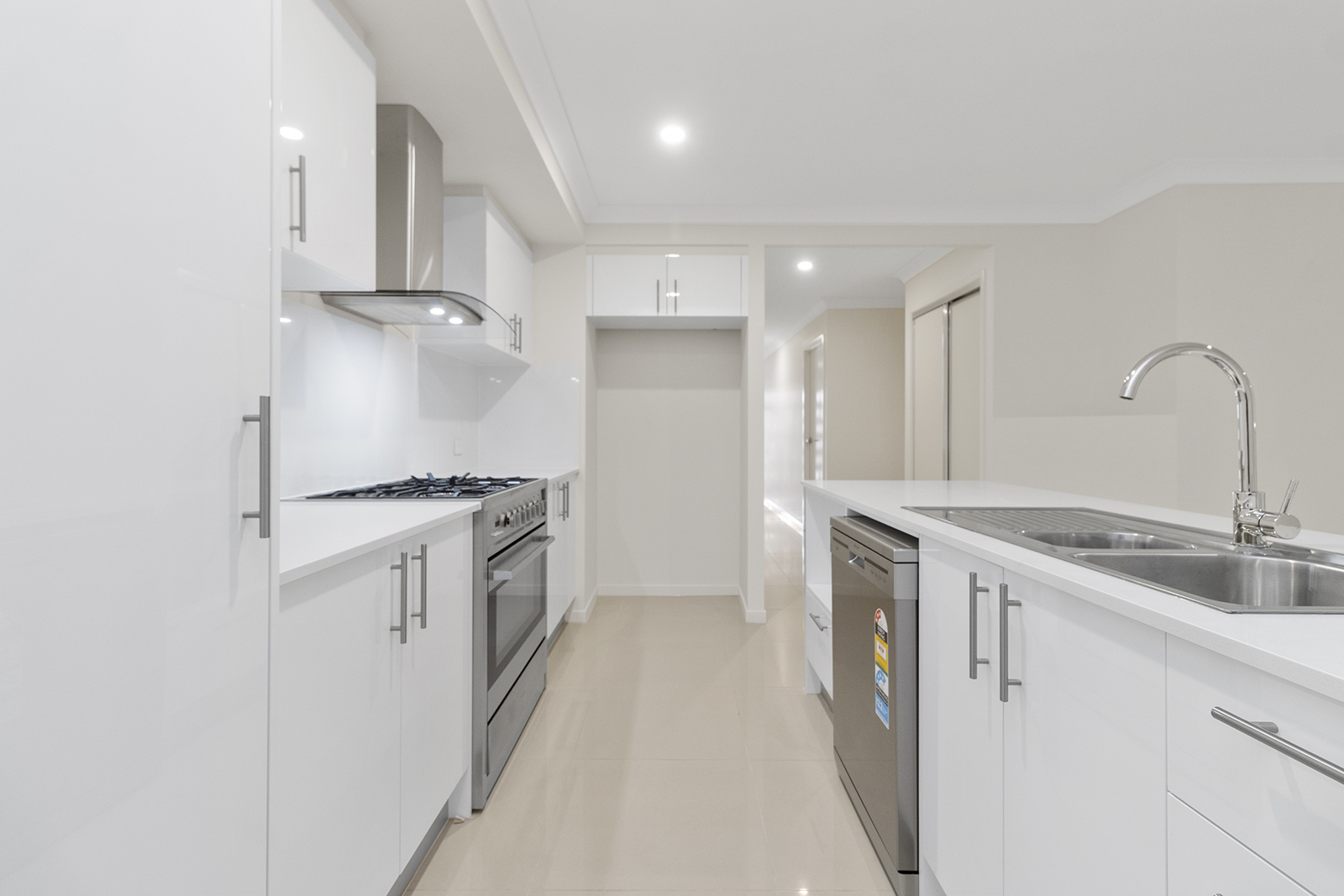Rental: LILYWOOD, QLD, 4513 photo-12