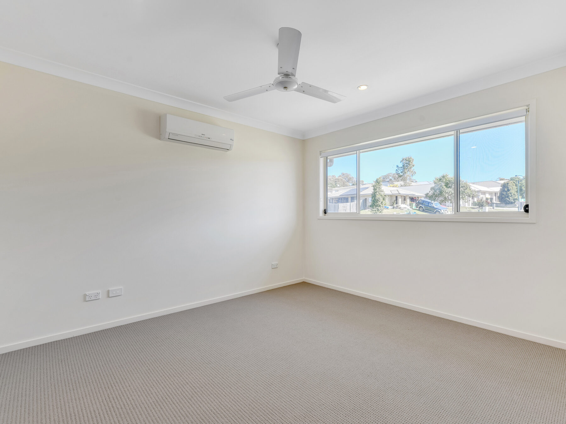 Rental: 2/34 Ada Street, Leichhardt, QLD, 4305 photo-1