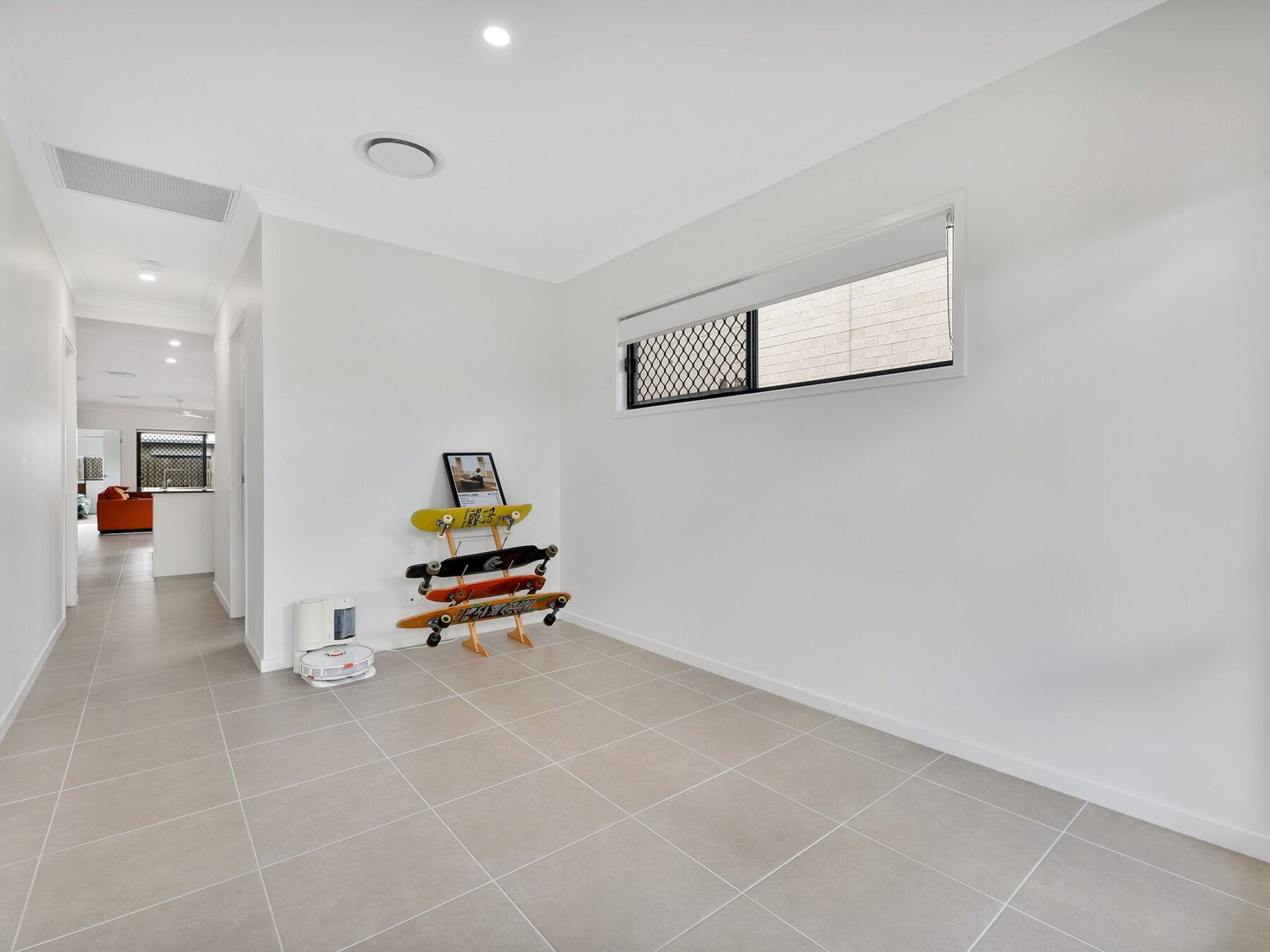 Rental: South Ripley, QLD, 4306 photo-9