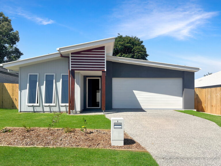 8, PARDALOTE PLACE, REDBANK PLAINS, QLD, 4301